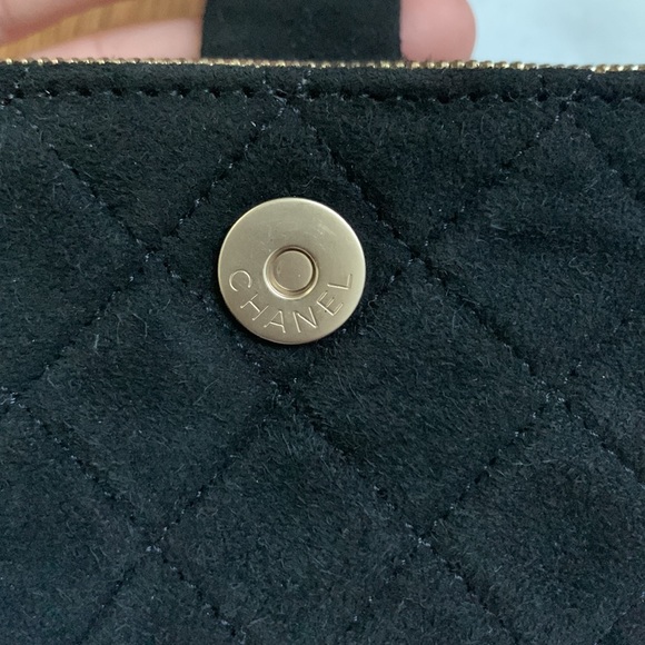 Chanel Phone French Purse - Picture 7 of 12